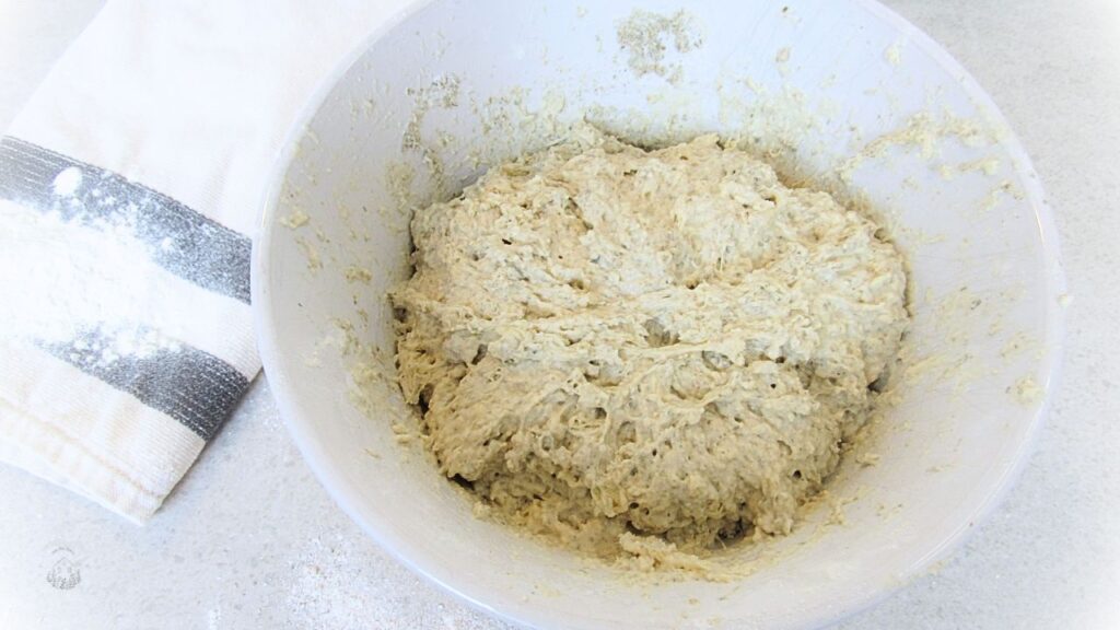 gotowe ciasto na tradycyjny chleb na zakwasie